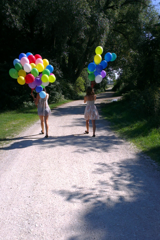 Viele bunte Luftballons by BasementPhotography